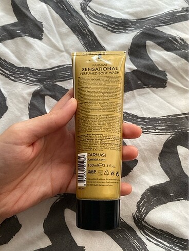 Farmasi Farmasi body wash