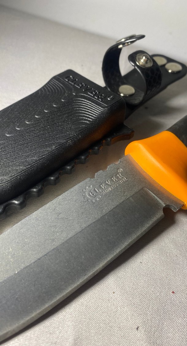 Turuncu Saplı Siyah Bıçak ve Kılıf - Görsel 2