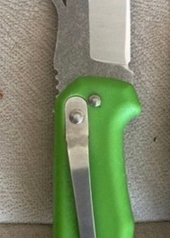 Yeşil Saplı Gri Bıçak - Görsel 2