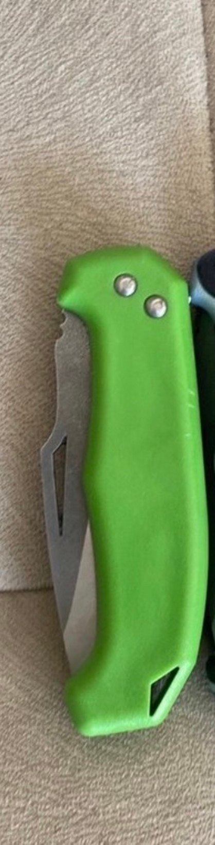 Yeşil Saplı Gri Bıçak - Görsel 3