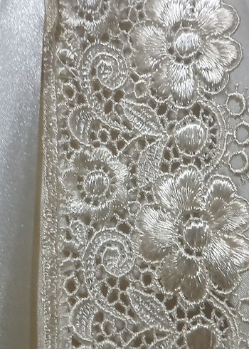 Krem İşlemeli Uzun Kadın Sabahlık - Görsel 4