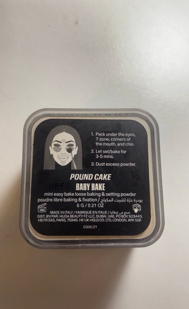 Huda Beauty Baby Bake Pudra mini - Görsel 5