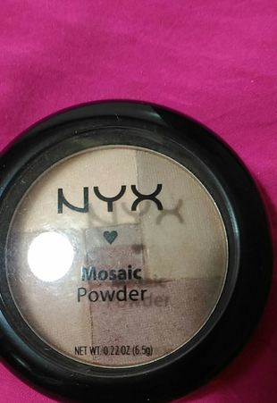 nyx mozaik pudra