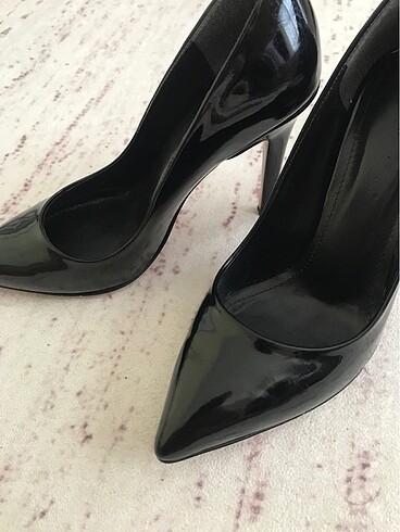 Rugan stiletto