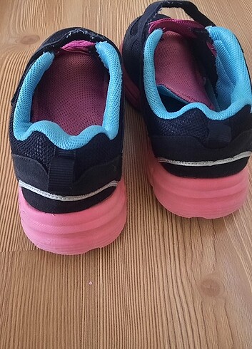 Spor ayakkabi  - Görsel 3