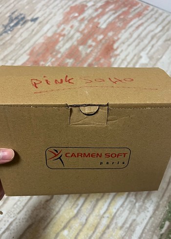 Pembe Desenli Kahve Fincanı ve Tabağı - Görsel 3