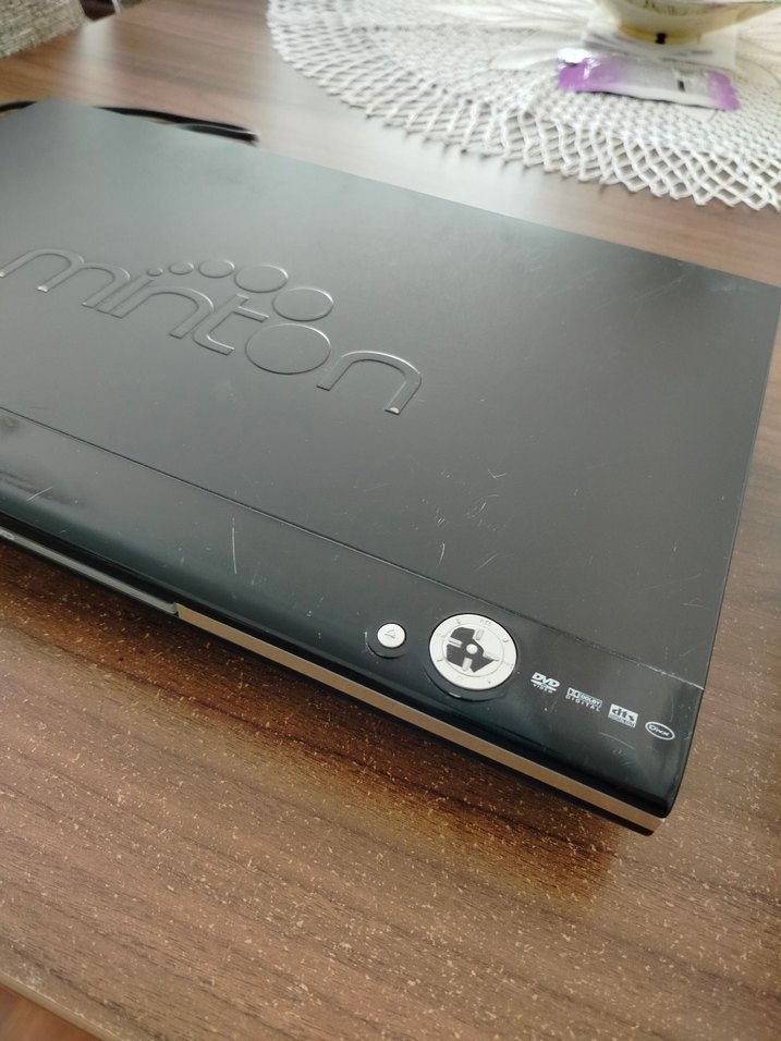 Siyah Minton DVD oynatıcı - Görsel 4