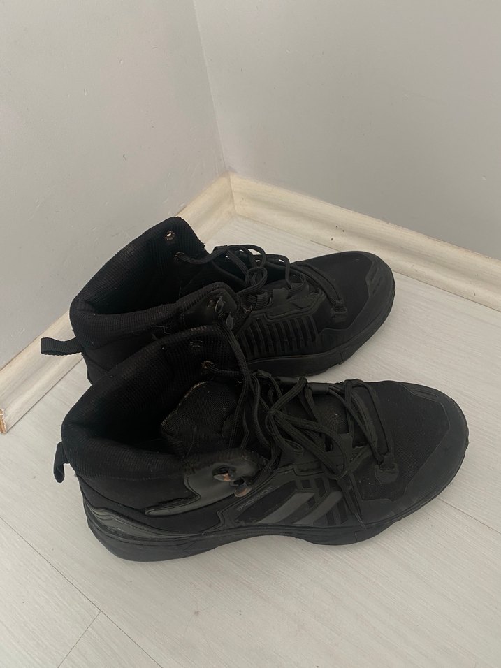 Siyah Bağcıklı Erkek Lastik Bot - Görsel 3