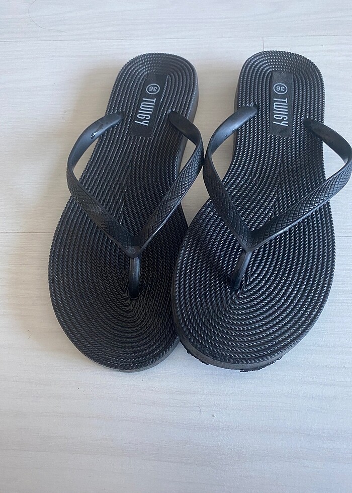 Orjinal Twigy siyah parmak arası terlik 36 - Görsel 2