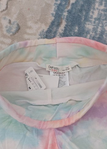 Kız Çocuk Bağlama Desenli Pastel Renkli Şort - Görsel 2