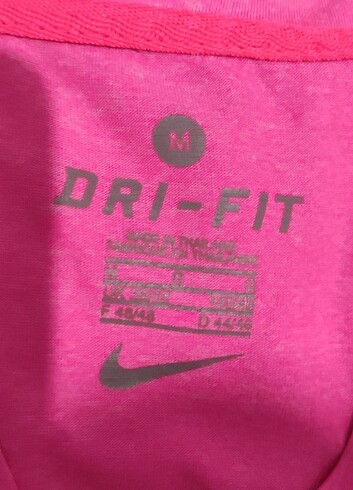 m Beden Nike tişört 