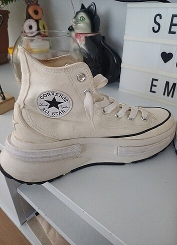 38 Beden ten rengi Renk Converse run star beymenden alındı orjinal