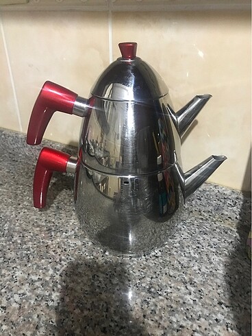 Karaca çelik çaydanlık