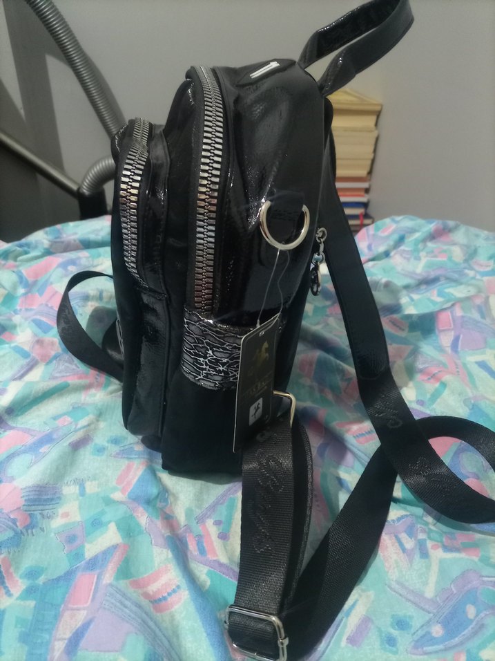 siyah parlak şık sırt çantası - Görsel 4