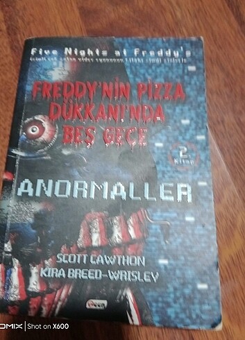 Freddy nin dükkanında 5 gece Anormaller