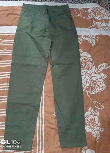 Keten pantalon haki