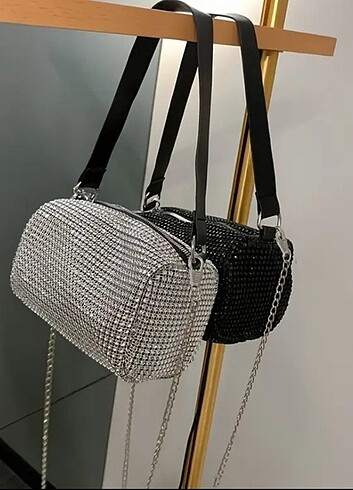 Siyah gümüş renk kol çantaları  - Görsel 2