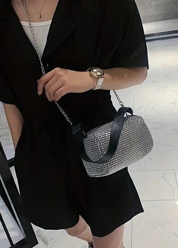 Siyah gümüş renk kol çantaları  - Görsel 8