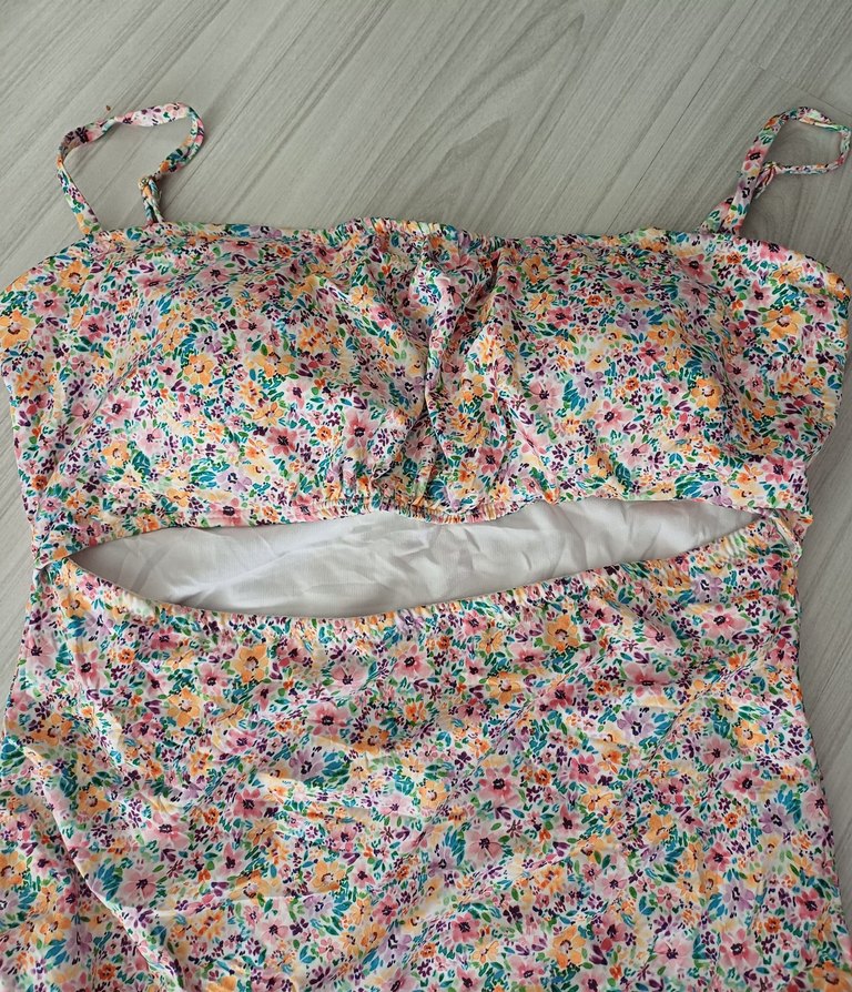 Çiçek Desenli İnce Askılı Kadın Mayo - Görsel 3