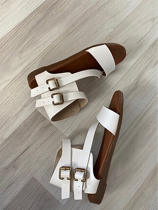 36 Beden beyaz Renk Beyaz sandalet