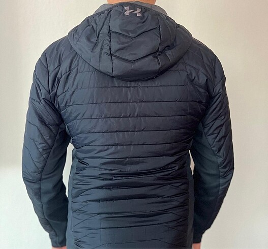 m Beden Under Armour Erkek Mont