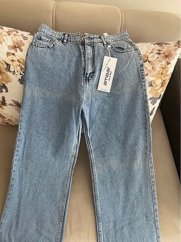28 Beden mavi Renk Ambar kadın jean