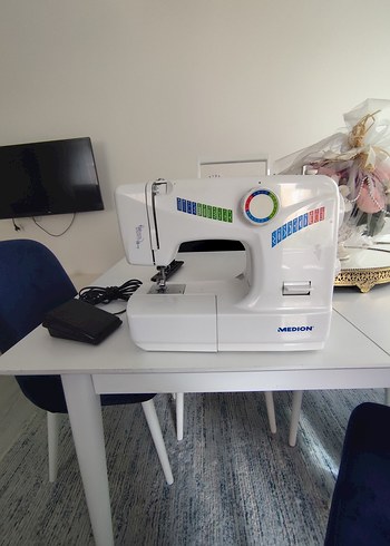 Beyaz Medion Dikiş Makinesi - Görsel 2