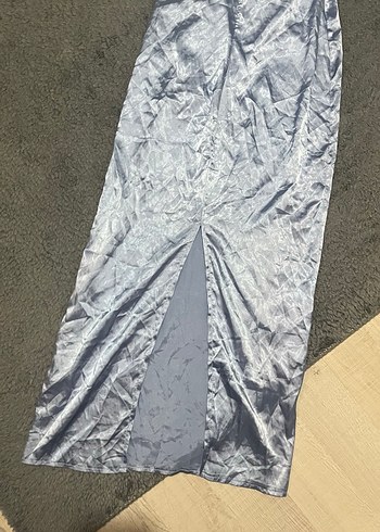 Bebe mavisiV Yakalı Uzun Drapeli Kadın Elbise - Görsel 3