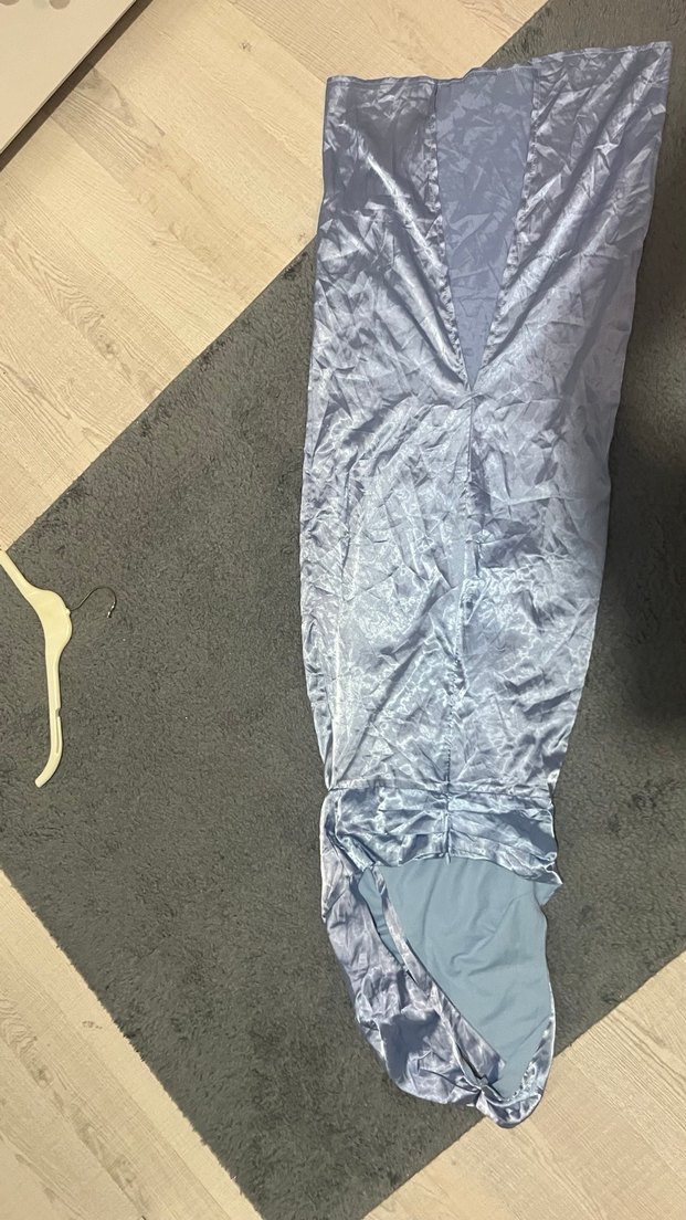 Bebe mavisiV Yakalı Uzun Drapeli Kadın Elbise - Görsel 4