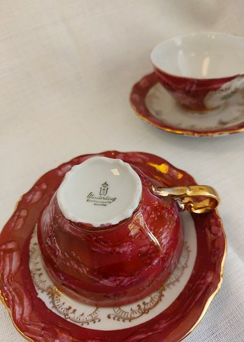 Beden Kırmızı Vintage Çay Fincanı ve Tabağı antika fincan