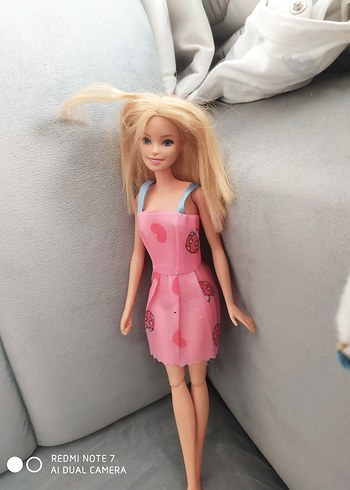 Pembe Elbiseli Bebek - Görsel 3