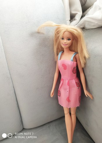 Pembe Elbiseli Bebek - Görsel 2