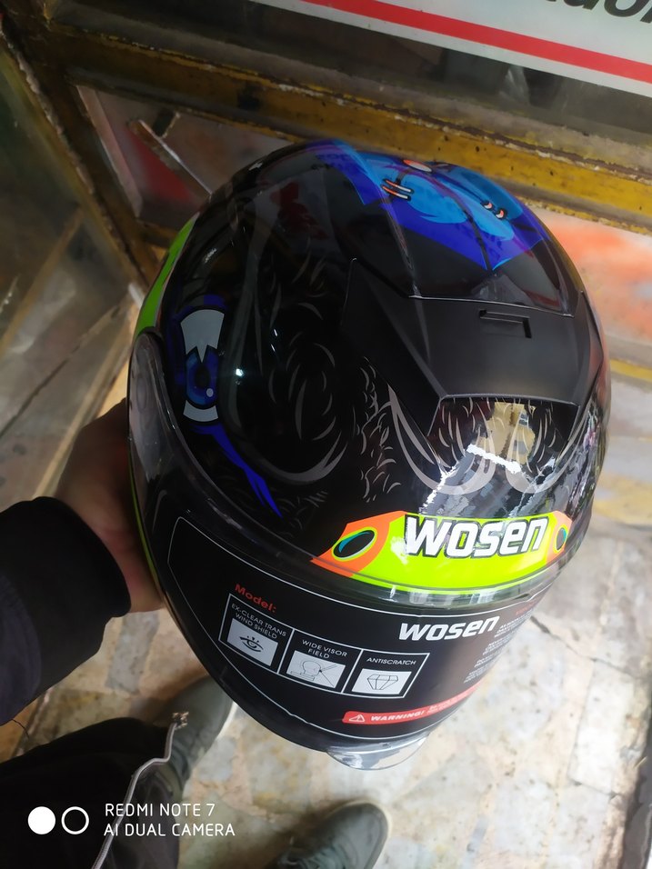 Renkli Baskılı Biker Motosiklet Kaskı - Görsel 2