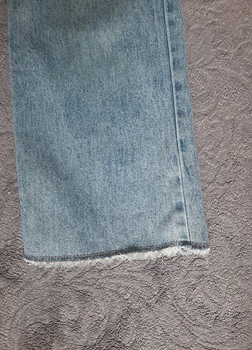 8 Yaş Beden mavi Renk LCW Waikiki 8/9 yaş kot pantolon.