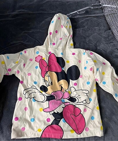 4 Yaş Beden Disney Minnie Yağmurluk Mont