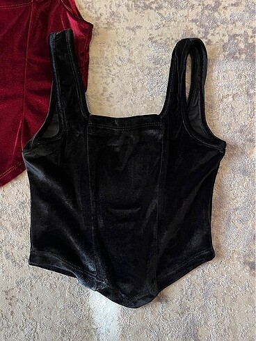 m Beden siyah Renk kadife crop top