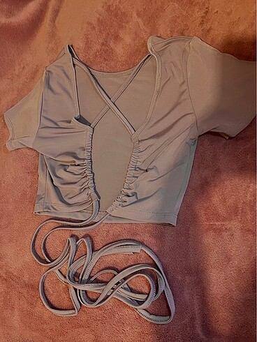sırt bağlamalı crop top