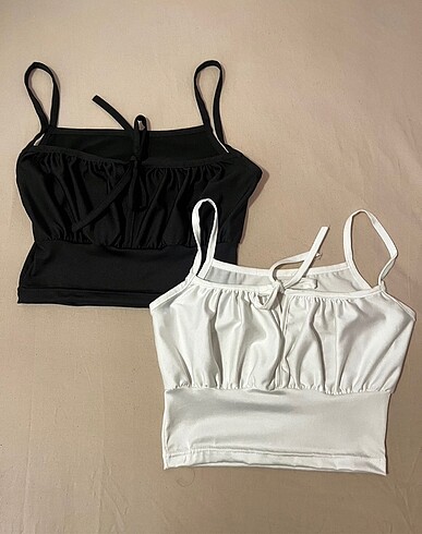 göğüs detay crop top