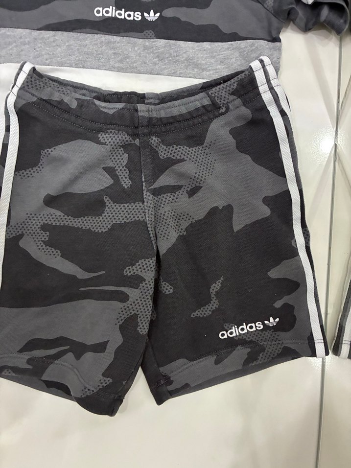 Adidas Takım 2/3 yaş - Görsel 5