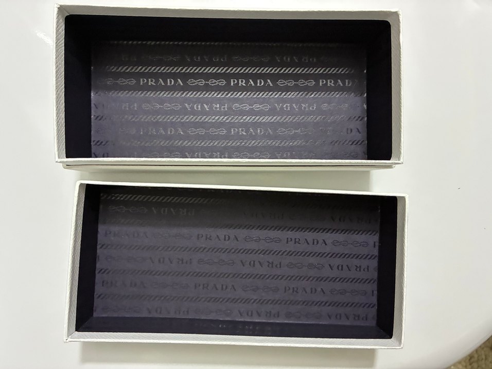 Siyah Prada Gözlük Kutusu - Görsel 3