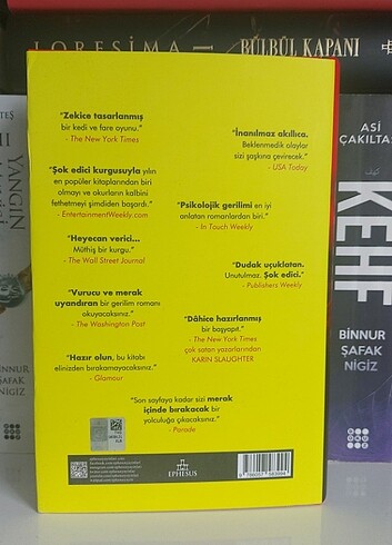 İsimsiz Kız