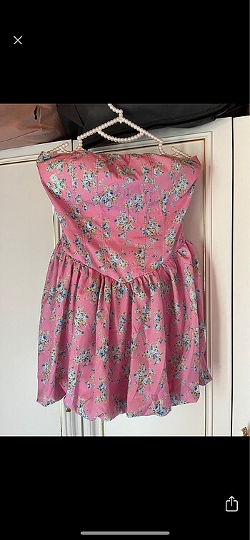 çiçekli mini elbise