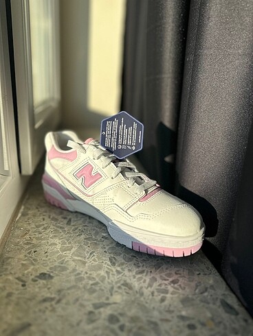 37,5 Beden New Balance NB 550