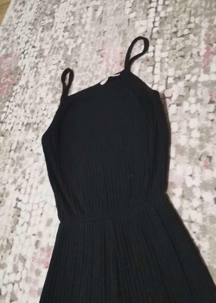 Siyah askılı tulum - Görsel 3