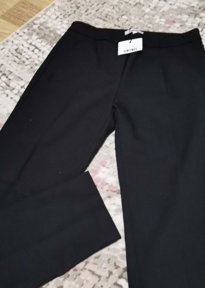 Siyah kumaş pantolon - Görsel 2