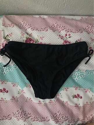Orta Bel Bikini Altı