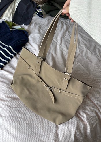 Bej Süet Tokalı Kadın Çantası - Görsel 2