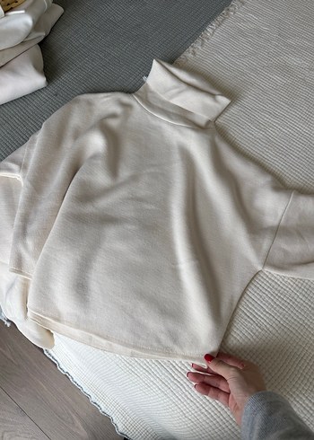 Krem Boğazlı Örgü Kadın Kazak - Görsel 6