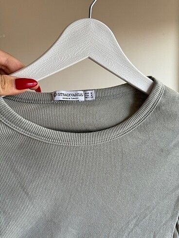 m Beden Stradivarius bluz yumuşacık