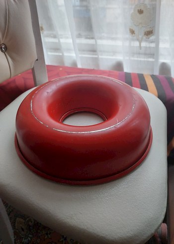 Kırmızı Yuvarlak Kek Kalıbı - Görsel 3